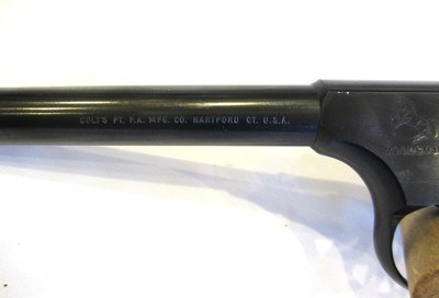 Colt Woodsman in .22 LR, 6