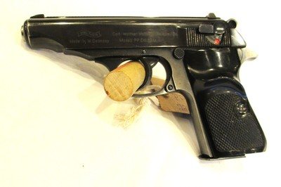Walther PP .22 LR, manufactured in 1972 with original case with 3 magazines - Image 6 of 11