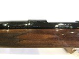 Like new Weatherby Mark V Deluxe 7mm Weatherby Mag 3+1 26
