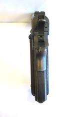Colt 1911 in 45 ACP - 10 of 16