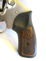 Ruger SP101 in 327 Federal 4.25 - Image 6 of 11
