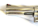 Smith & Wesson 629-4 in 44 Magnum 5