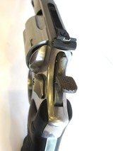 Smith & Wesson 629-4 in 44 Magnum 5