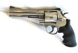 Smith & Wesson 629-4 in 44 Magnum 5