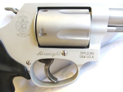 Smith & Wesson 637-2 in 38 Special - Image 3 of 14