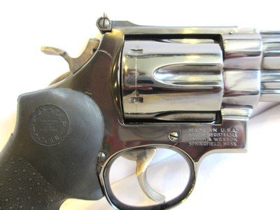 Smith & Wesson Model 57 in 41 Magnum - Image 3 of 11