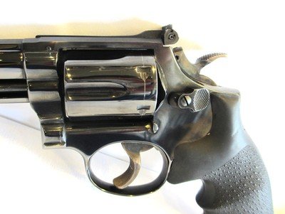 Smith & Wesson Model 19-3 in 357 Magnum - Image 7 of 15