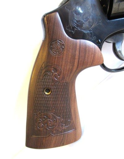 Smith & Wesson Model 29 N-Frame 44 Mag - Image 3 of 16