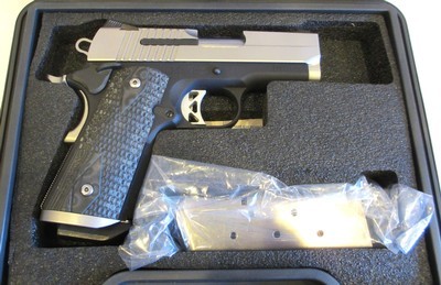 Sig Sauer 1911 Ultra 45 ACP Compact Centerfire Pistol with G-10 Grips - Image 1 of 12