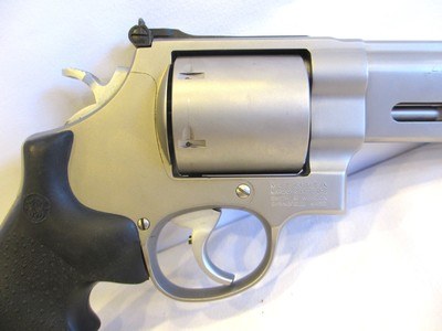 S&W Performance Center Model 629 V-Comp 44 Mag - Image 4 of 16