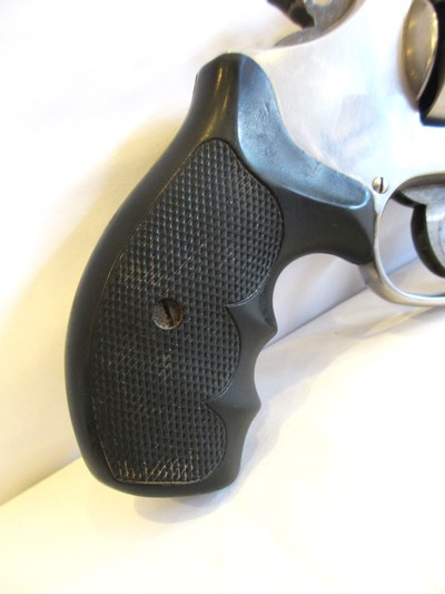 Smith & Wesson Model 696-1 .44 Special, 3