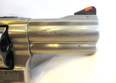 Smith & Wesson Model 696-1 .44 Special, 3