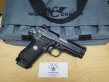 Wilson Combat Experior Compact Double Stack 18 rd 9mm New Model! - 3 of 15