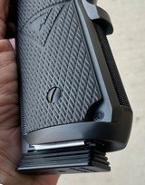 Wilson Combat Vickers Elite .45ACP, Custom Order, New! - 11 of 13