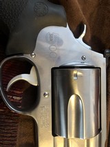 Smith and Wesson 500 4" - 5 of 7