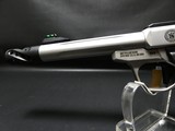 Smith & Wesson SW22 Victory - 8 of 10