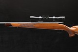 Weatherby Mark V .300 Whby - 2 of 8