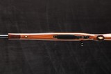 Weatherby Mark V Deluxe .300 Wby Mag - 4 of 8