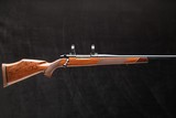 Weatherby Mark V Deluxe .300 Wby Mag - 7 of 8