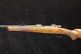 Dakota Arms 76 Alpine .257 Roberts - 2 of 8