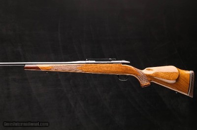 Weatherby Mark V Deluxe 7mm Whby Mag