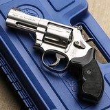 Smith & Wesson Model 686 Plus Deluxe .357 Magnum Pistol