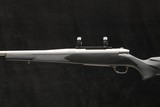Weatherby Mark V .257 Wby Mag - 4 of 8