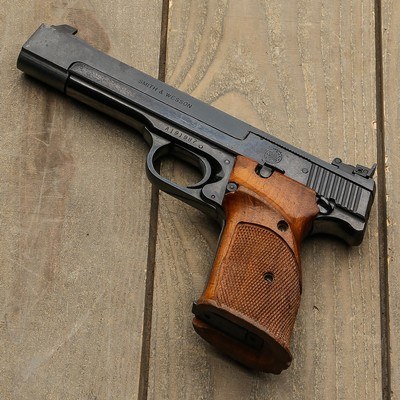 Smith and Wesson Model 41 .22 LR Pistol