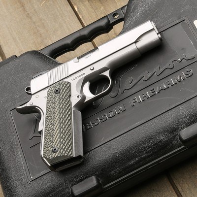 Dan Wesson Valor Commander .45 ACP Pistol - Image 2 of 2