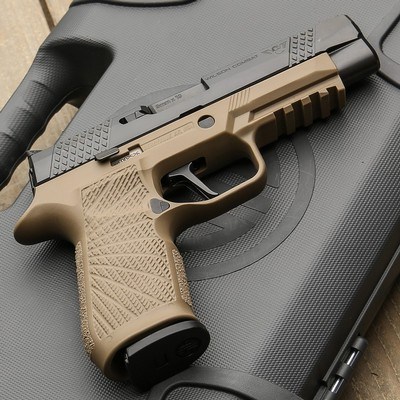 Wilson Combat Sig Sauer P320 .9mm - Image 2 of 2