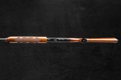 Remington Model 1100 12 Gauge Semi Auto Shotgun - Image 7 of 8