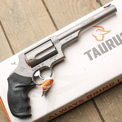 Taurus The Judge .45 Long Colt / 410ga - Image 1 of 2