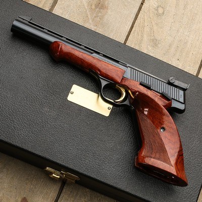 Browning Medalist .22 LR - Image 2 of 3