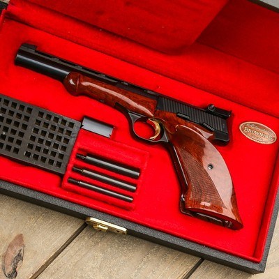 Browning Medalist .22 LR - Image 1 of 3