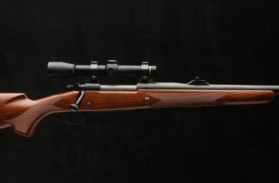 Winchester Model 70 Safari Express .375 H&H - Image 2 of 8