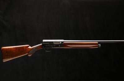 Browning Auto-5 16 gauge - Image 1 of 8