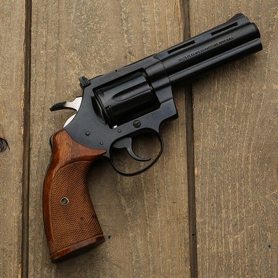 Colt Diamondback .22LR - Image 1 of 2