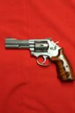 Smith & Wesson 617 NO Dash 4" 6 Shot - 1 of 4