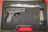 Springfield Armory XD-40 Sub Compact
Kit - 1 of 2