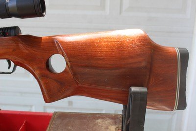 Mendoza Magnum 22 Cal Air Rifle / Scope - Image 6 of 9