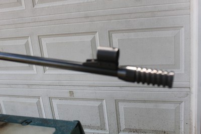 Mendoza Magnum 22 Cal Air Rifle / Scope - Image 5 of 9