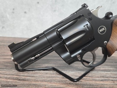 Korth Mongoose .44mag 3