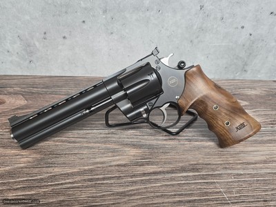 Korth Mongoose .44mag 6