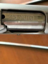 Smith & Wesson SW1911TA, Nickel 45 ACP cal E Series - 10 of 11