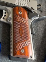 Smith & Wesson SW1911TA, Nickel 45 ACP cal E Series - 4 of 11