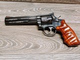 Smith & Wesson Model 586 Silver Damasce - 6 of 15