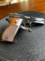 Smith & WessonALL STEEL Model 39 - 1 of 15