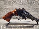 Smith & Wesson Model 19-5 - 3 of 14