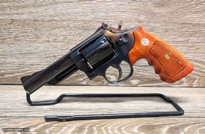 Smith & Wesson Model 19 5