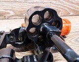 Smith & Wesson Model 19-5 - 8 of 10